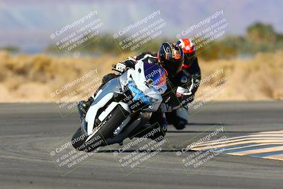 media/Jan-09-2022-SoCal Trackdays (Sun) [[2b1fec8404]]/Turn 16 (11am)/